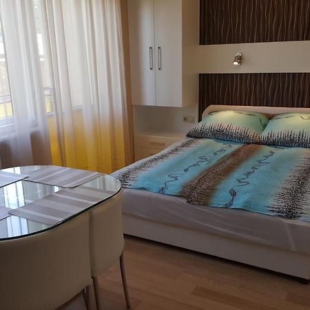 Lara Apartments Siófok Eksteriør bilde
