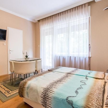 Lara Apartments Siófok Eksteriør bilde